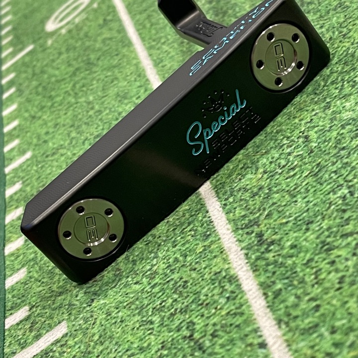 Studio Style Newport 2, Tiffany Blue & Black Paint, 34