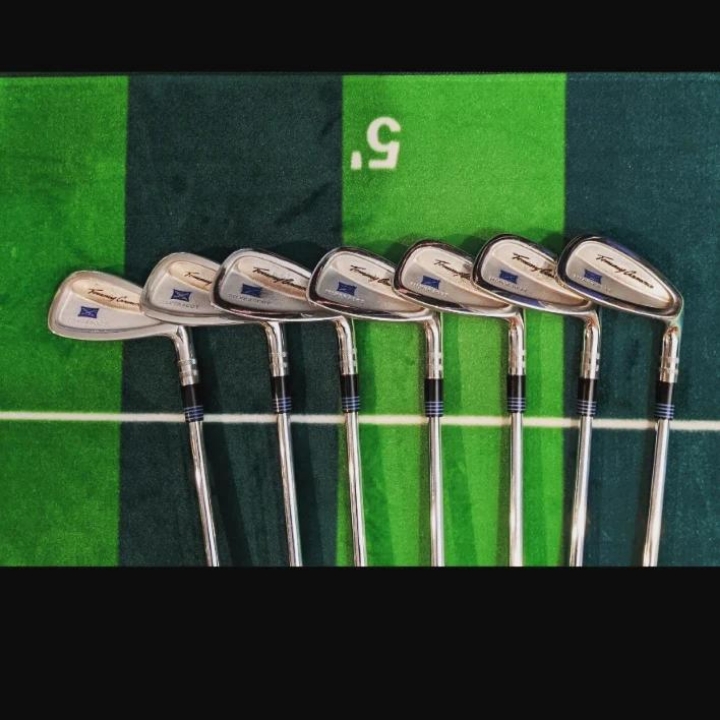 Tommy Armour Forged Cavity back 3-9 iron set