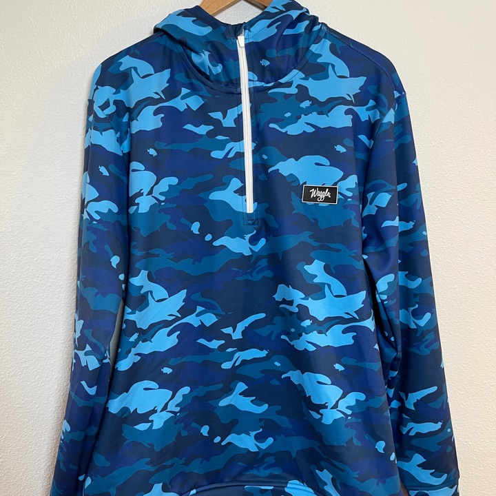 Waggle Hoodie (New with Tag)