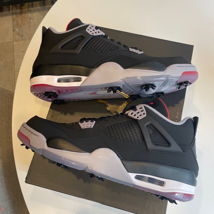 Jordan 4 Bred