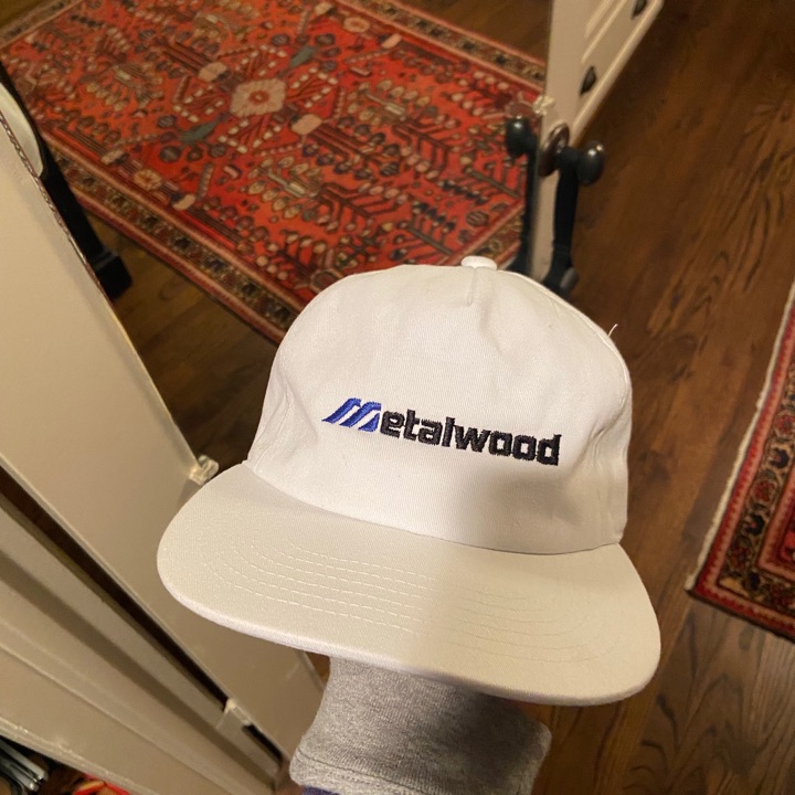 Metalwood core logo hat white