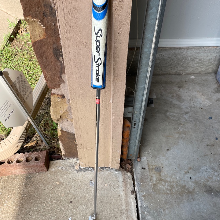 Scotty Cameron 35in RH Putter