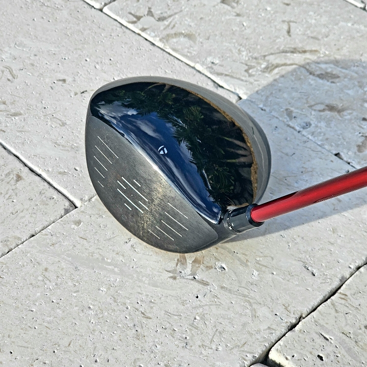 Taylormade R9 SuperTri RH Stiff Driver | MULLIE Golf
