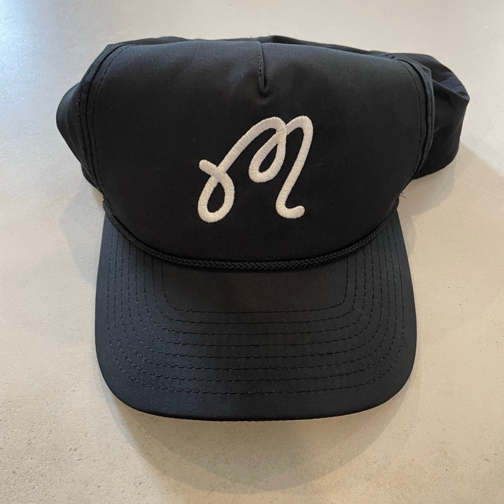 新品未使用 Malbon x Undefeated Rope hat ブラック 新品未使用 Malbon x Undefeated Rope hat ブラック - メルカリ