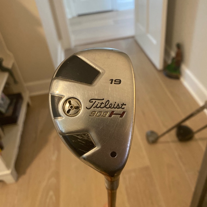 Titleist 909H 19* hybrid