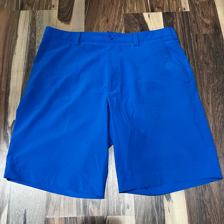 Cutter and buck men's golf shorts hotsell