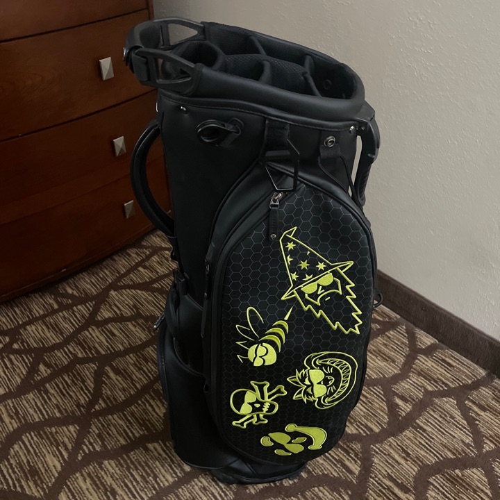 Vessel Bettinardi 6 way T Hive Tour Dept Stand Bag