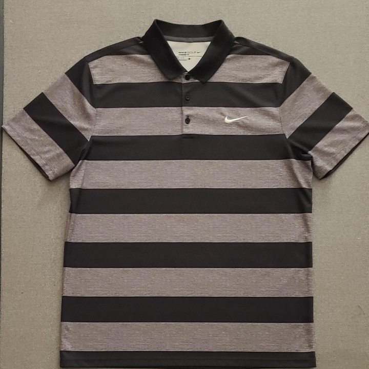 NIKE Golf Shirt / Large