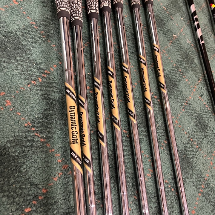 Srixon ZX7 4-PW | MULLIE Golf