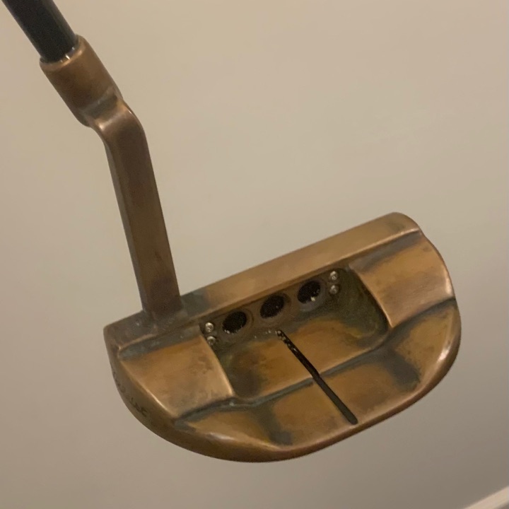 Scotty Cameron Fastback welded Long Neck w/ Fujikua MC putter shaft