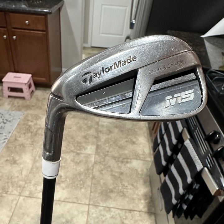 Left handed Taylormade m5 irons extra stiff