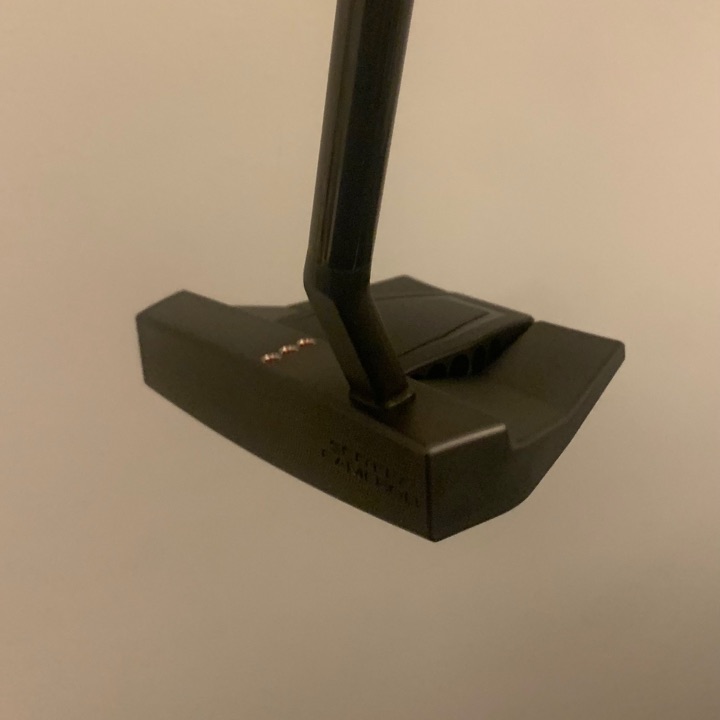 Scotty Cameron Triple Black 9.5