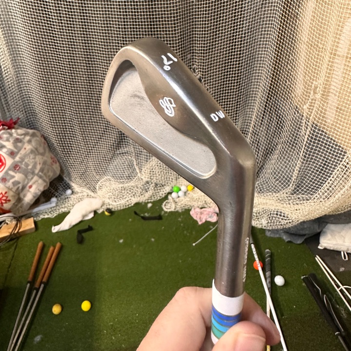 Scratch Don White 17° Driving Iron