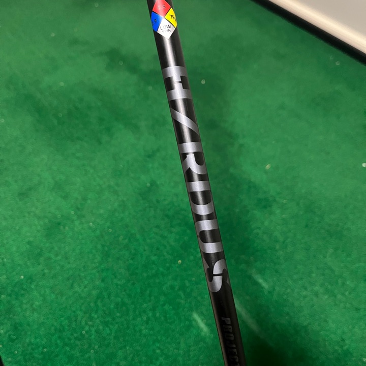 Project X Hzrdus black 6.5 (X-flex) woods shaft.