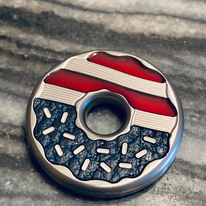 Tyson Lamb Crafted All-American Donut Ball Marker | MULLIE Golf
