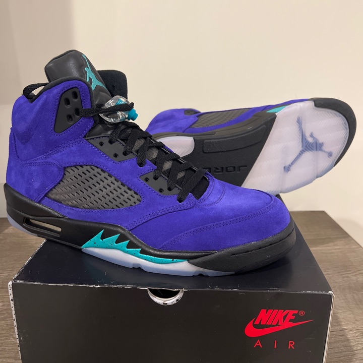 Jordan 5 Retro Grape MULLIE Golf