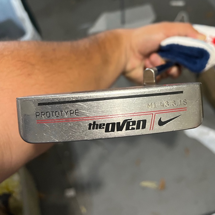 Ultra rare Tour Issue Nike Oven prototype putter pre-method branding