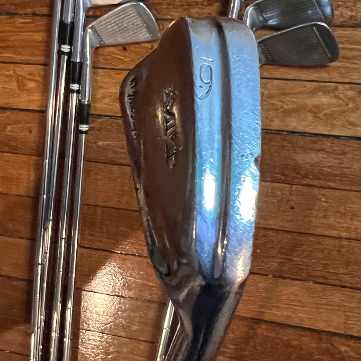 Vintage MacGregor MT Irons 2-9 stiff extra length right hand
