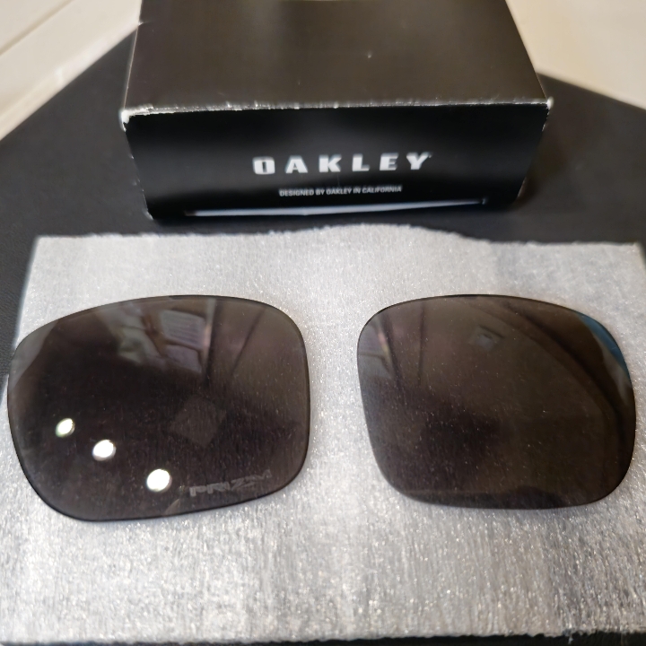 Oakley HOLBROOK Prizm Grey Lenses