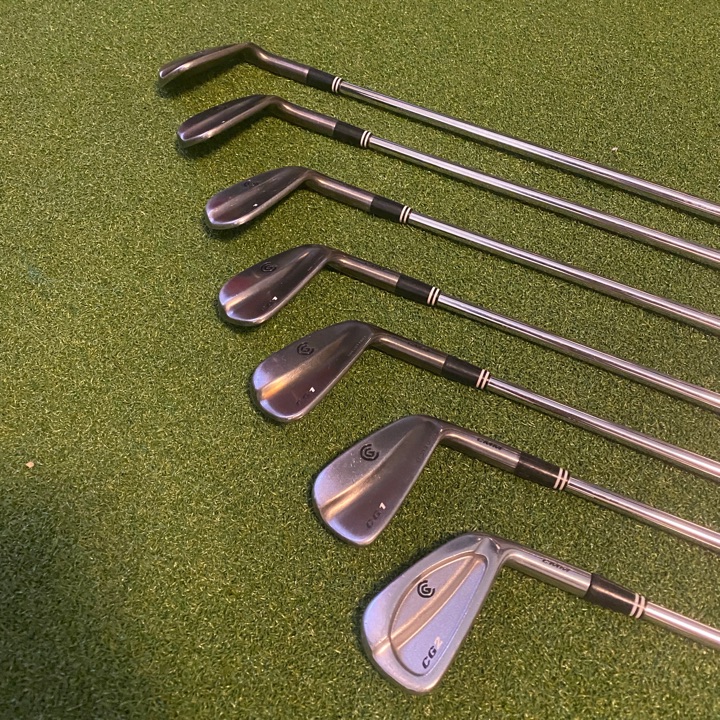 Cleveland CG Irons 4-P