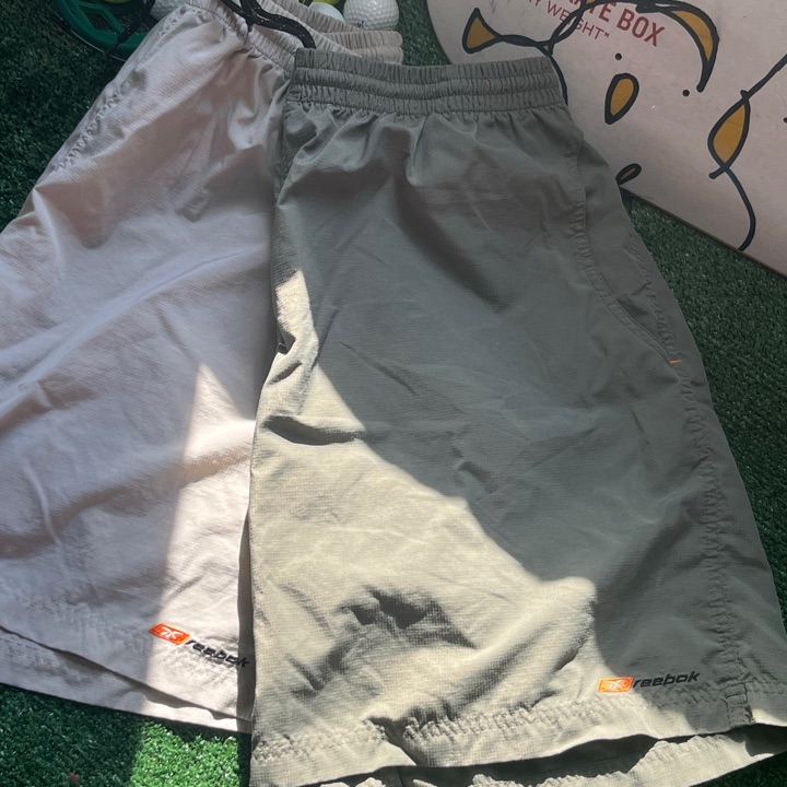 Vintage Reebok lightweight shorts (2 pack)