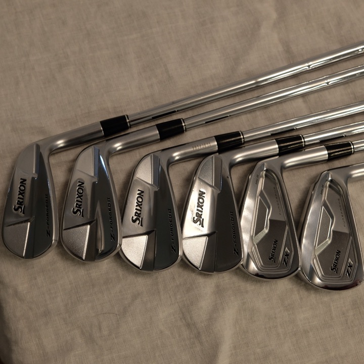 Like new Srixon combo iron set