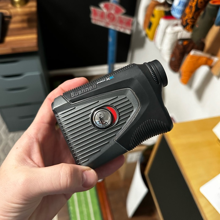 Bushnell Pro XE Range Finder