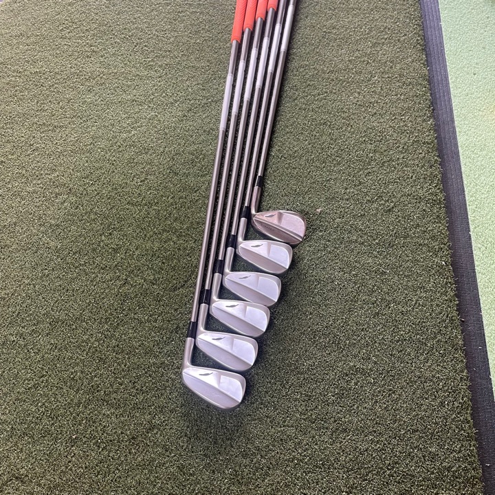 Fourteen RM Limited Forged Blades with Aerotech Stiff Steel Fiber i95 shafts. Awesome clubs, with extremely high quality and high performance shafts, Lightly used. 6-46 degree