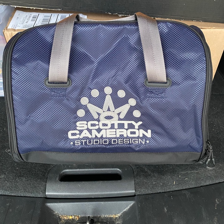 Scotty Cameron 2024 Club Cameron Duffle Bag Circle T Brand Scotty Cameron 2024 Club Cameron Duffle Bag Circle T Brand