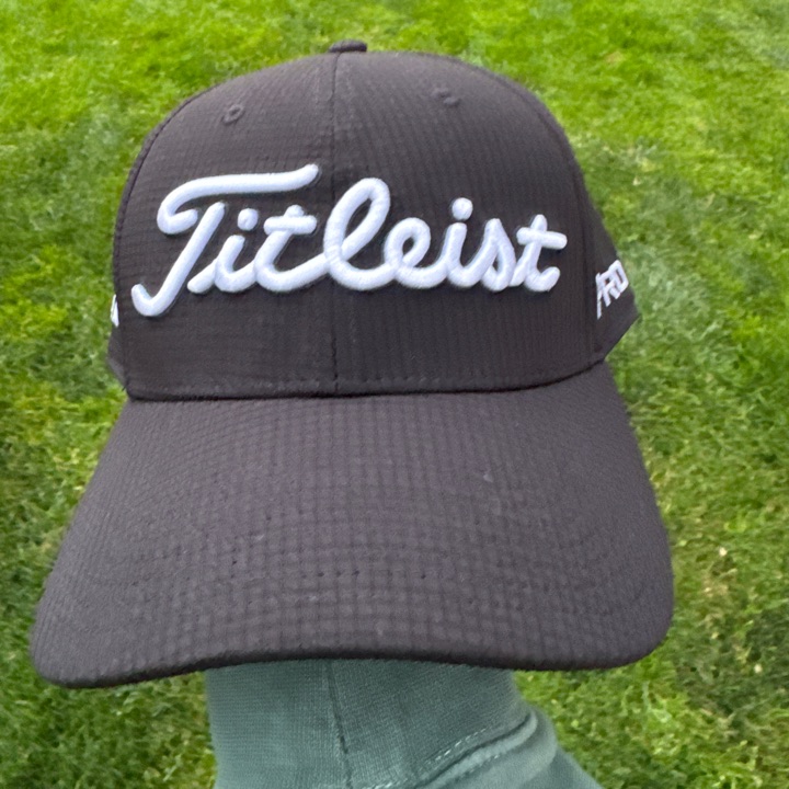 Titleist Tour Elite M/L Hat