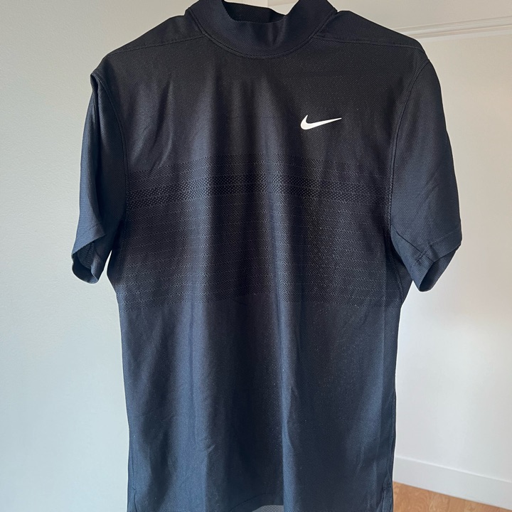 Y2K Nike golf mock neck | MULLIE Golf