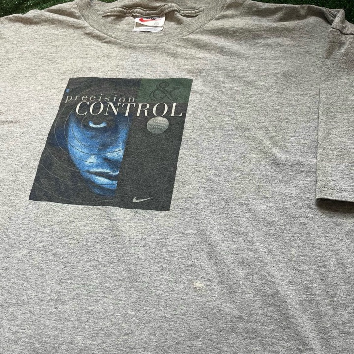 Vintage 90’s Nike tiger woods t shirt