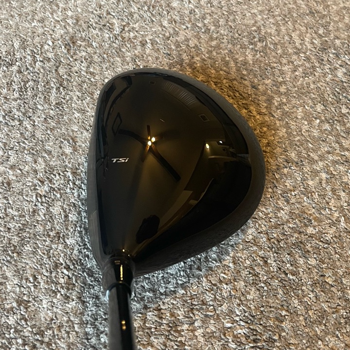 Titleist TSi3 w Ventus Velocore Black 7S Shaft
