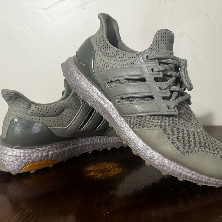 Ultraboost golf