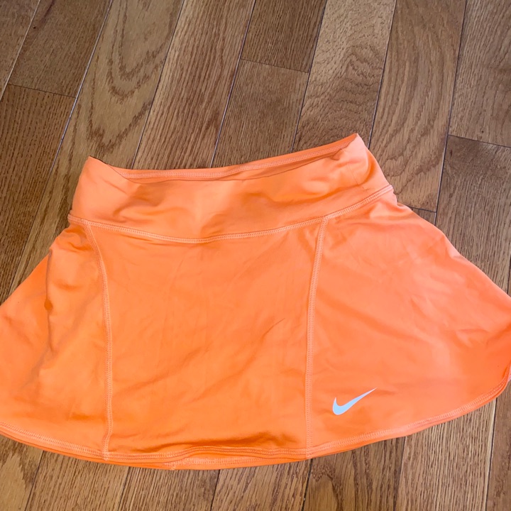 Women’s golf skirt