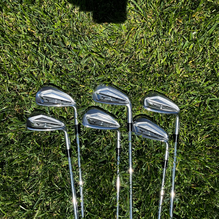 Similar Products: Mizuno JPX 919 Forged irons | MULLIE Golf