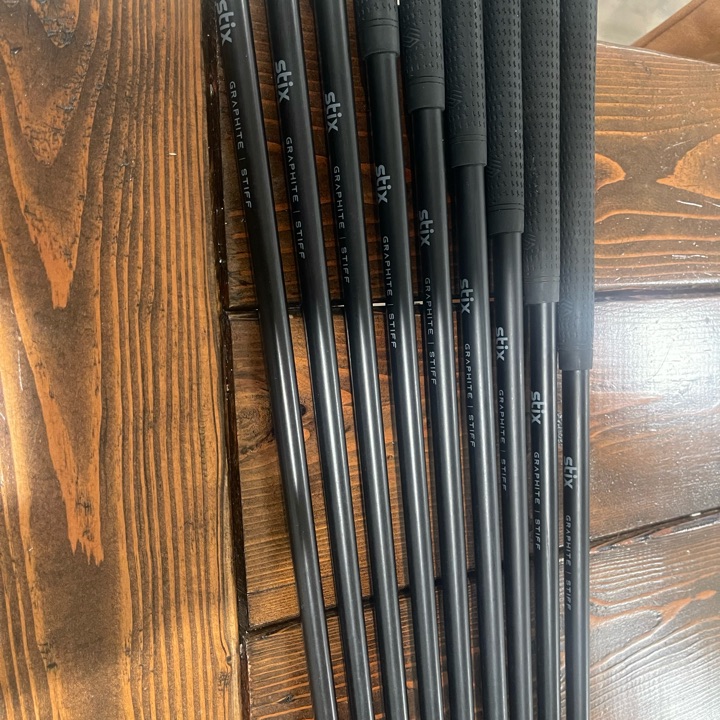 STIX Iron set (5-P) and Wedges (60-56-52) Graphite stiff shafts