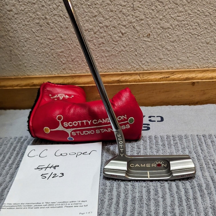 Scotty Cameron Studio Stainless Newport 2.5