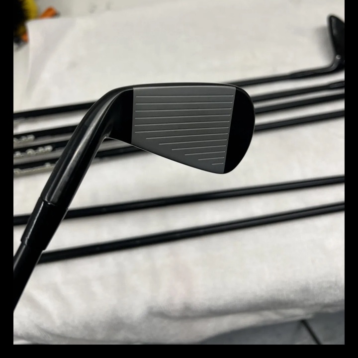 NEW ITEM** New Mizuno Pro 225 Black Iron Set / 4-P Stiff