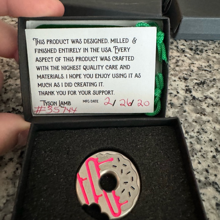 Tyson Lamb ball marker | MULLIE Golf
