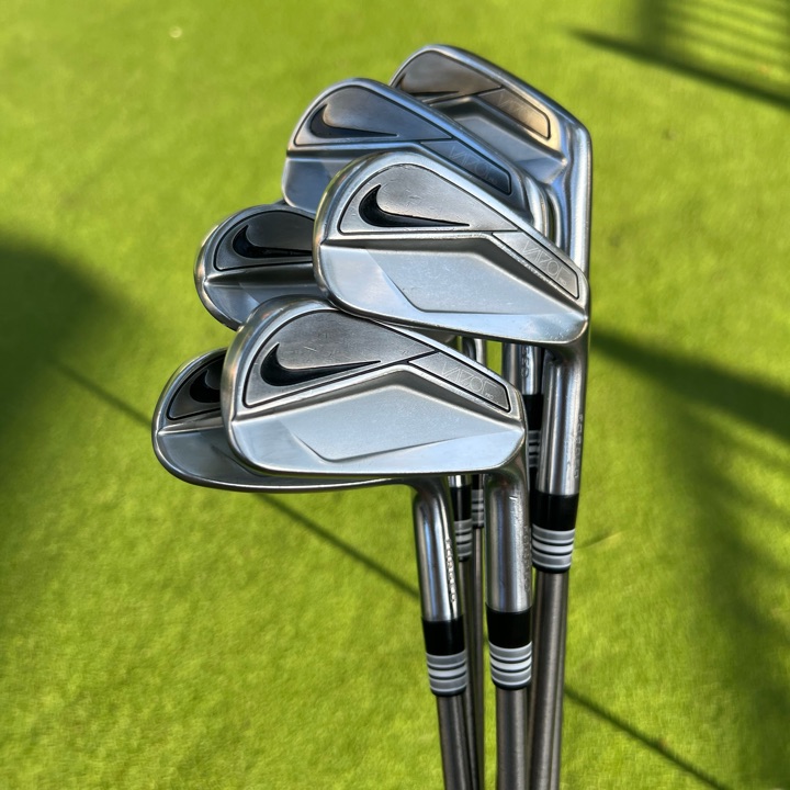 Custom NIKE Vapor Pro Forged Irons SteelFiber MULLIE Golf