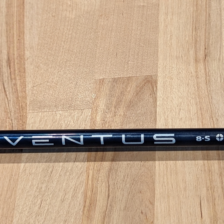 Callaway Apex UW 21° - RH Ventus Blue VeloCore 8-S | MULLIE Golf