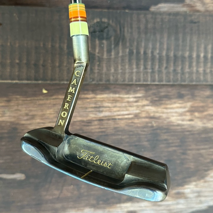 Scotty Cameron Pro Platinum Newport Mid Slant | MULLIE Golf
