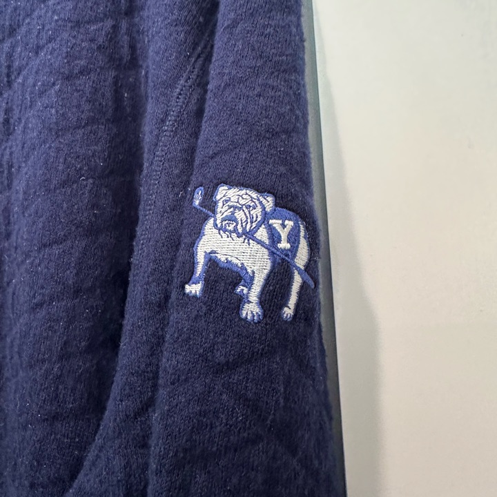 Holderness and Bourne Ward Sweater from Yale Golf Club , Size Large