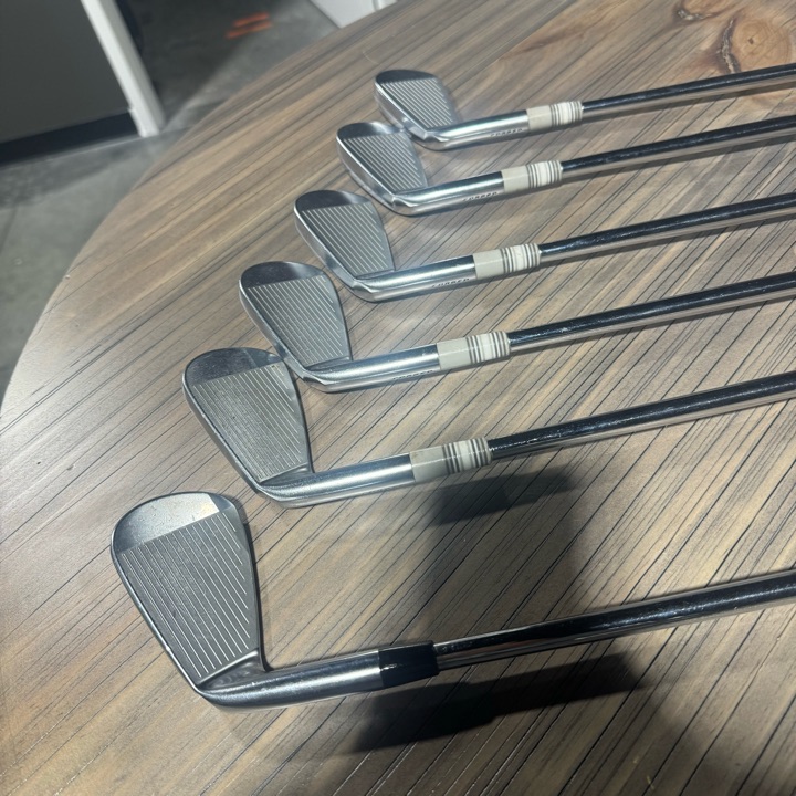 Srixon ZX7 5-PW | MULLIE Golf