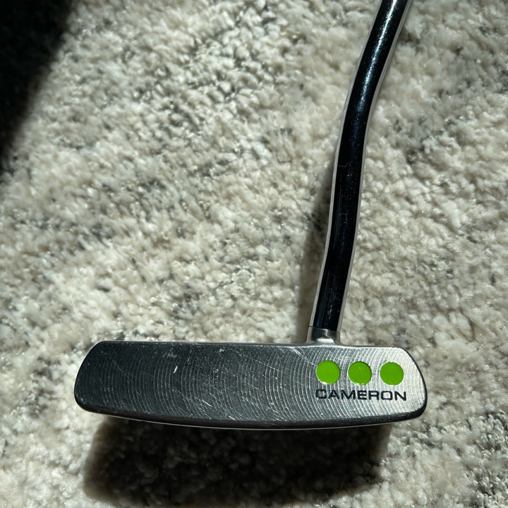 Scotty Cameron Studio Stainless Newport Beach 35” | MULLIE Golf