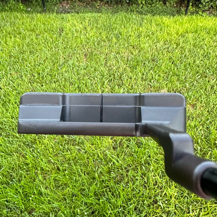 Tyson Lamb Bridgeport Limited Putter | MULLIE Golf