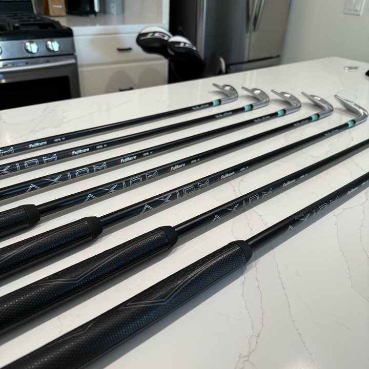 Miura TC-201 w/ Fujikura Axiom 125 x | MULLIE Golf