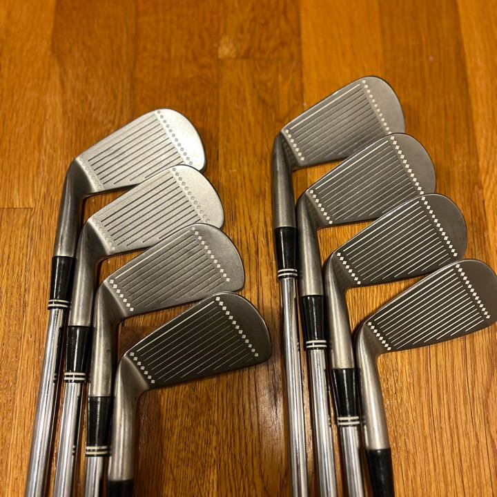 NOS* Cleveland Tour Action Reg 588 Blades (MB) 3-PW | MULLIE Golf