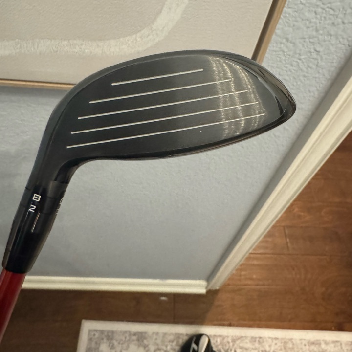 Brande New Titleist GT2 5 wood, Ventus TR Red 8x shat